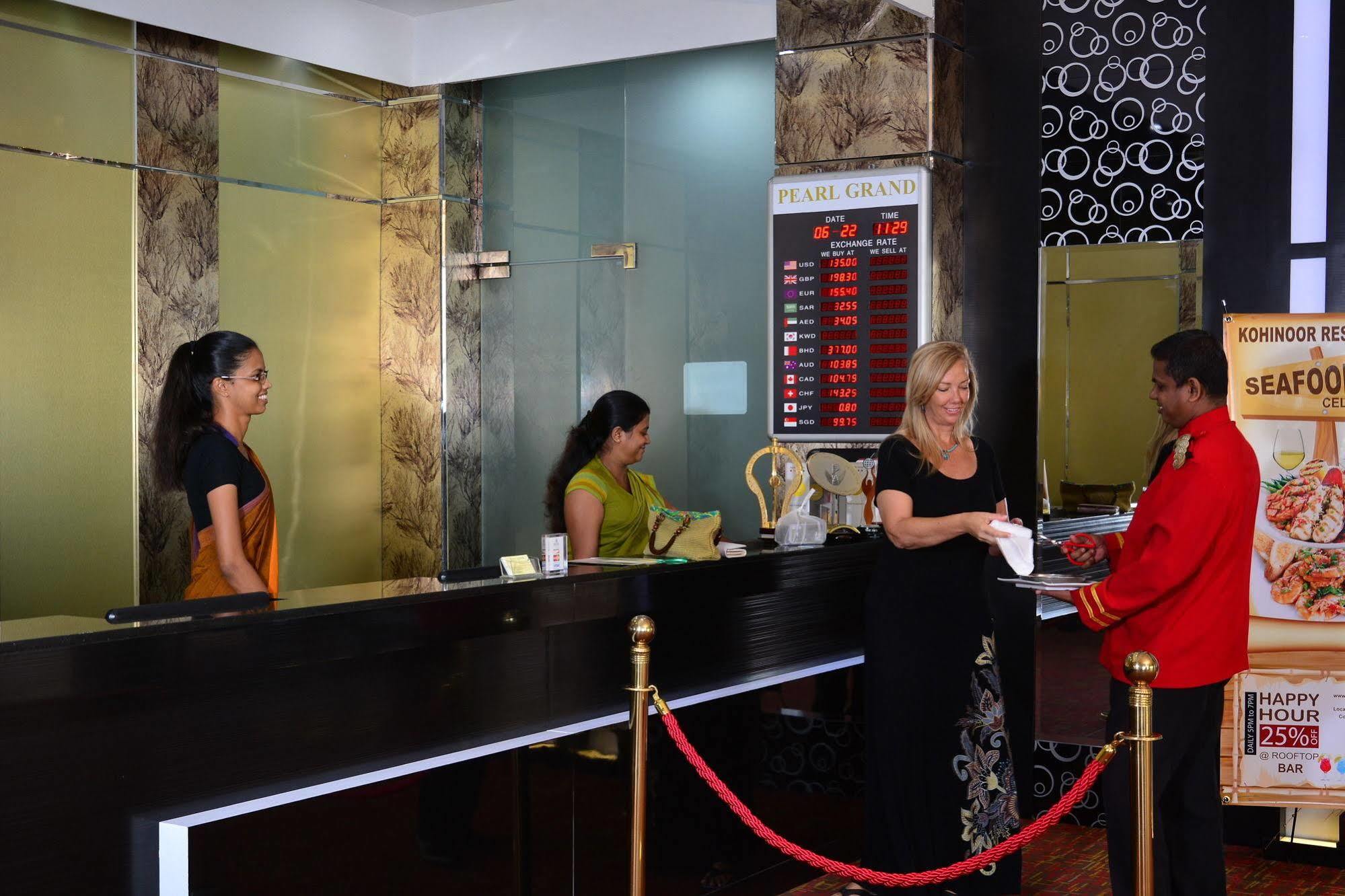 Pearl Grand Hotel Colombo Exterior photo